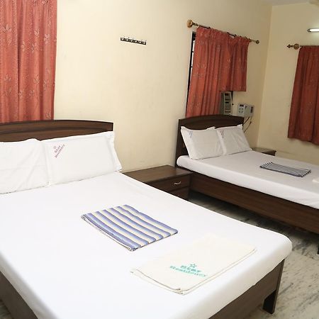 Villa Star Residency à Chennai Extérieur photo
